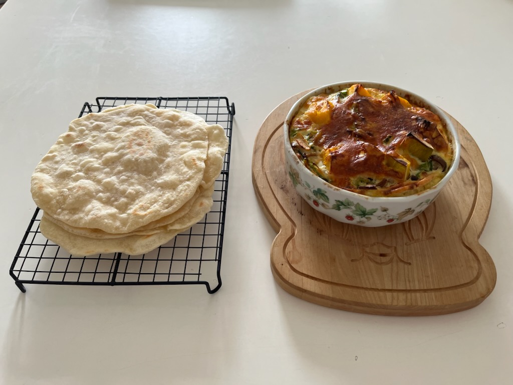 トルティーヤとキッシュ