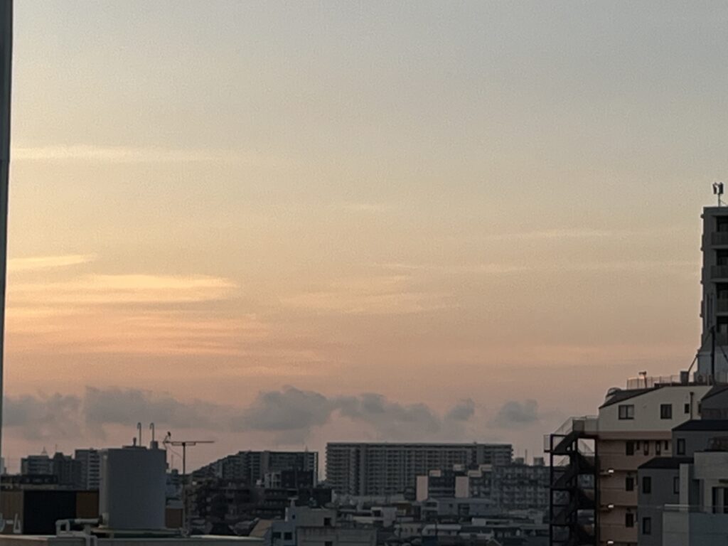 今朝の雲