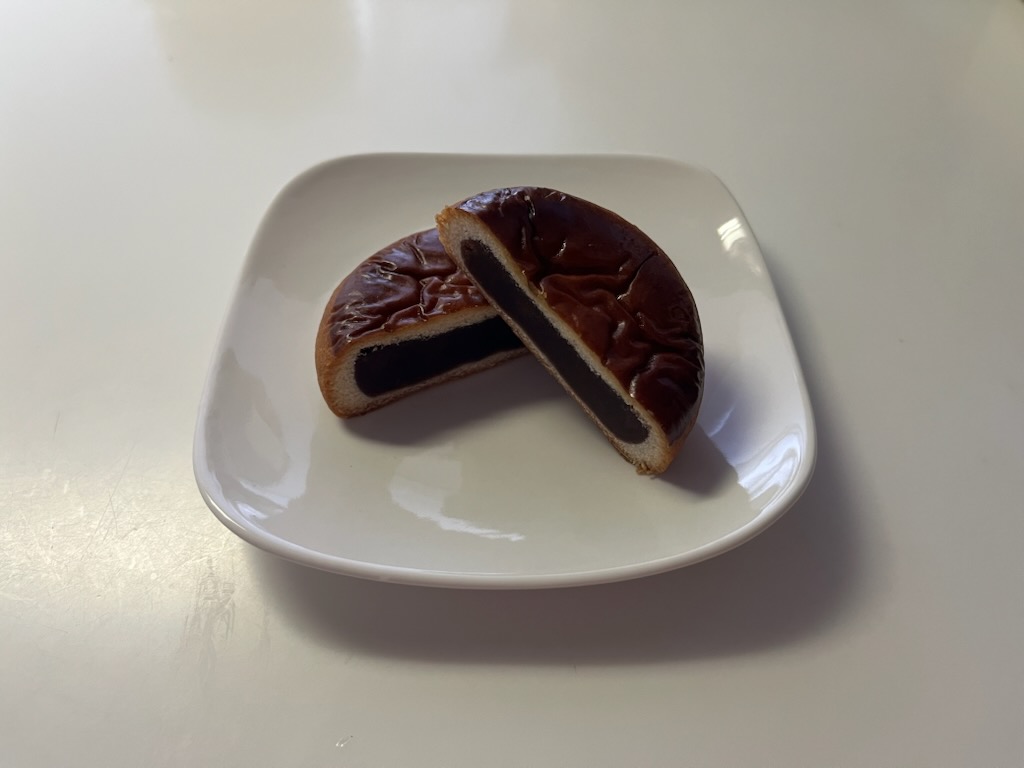 月寒あんぱん断面