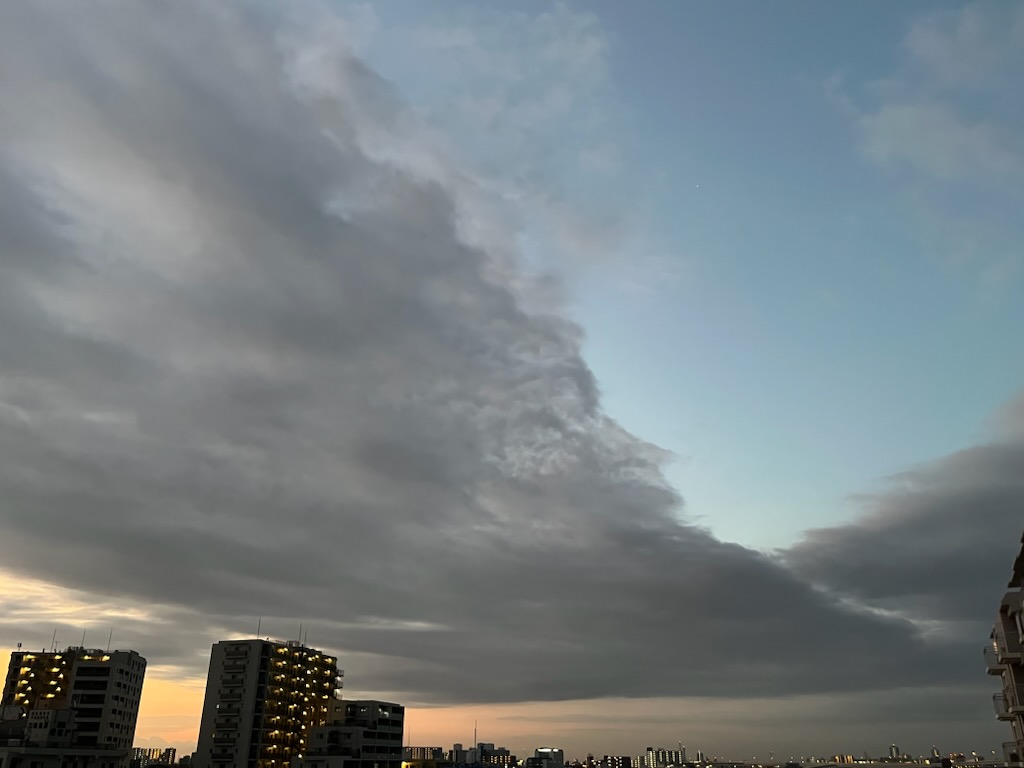 28日の雲