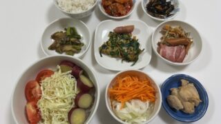 テンション低め⤵️・・・から⤴️のおかず作り🍳生地作りが楽しい🥰