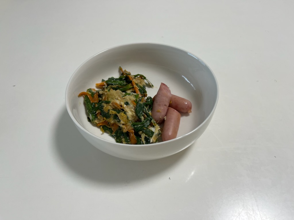 にら玉ウインナー炒め