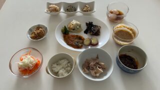 朝から楽しくおかず作り🍳＆初ミニヤッカ🥧