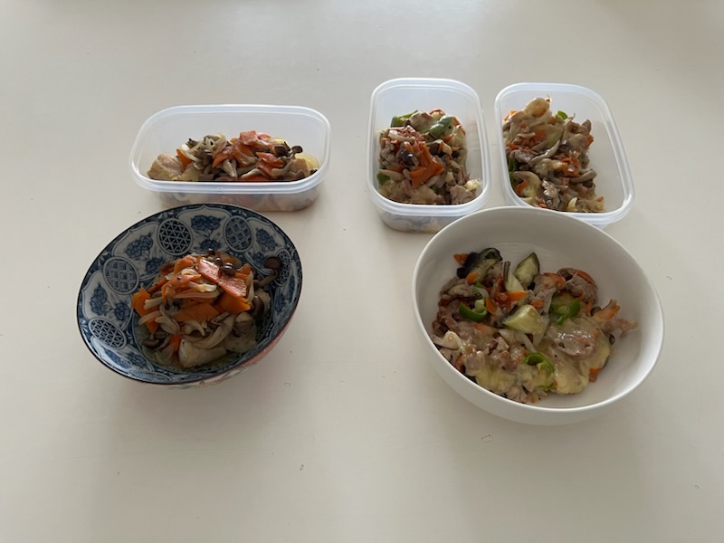 白身魚と野菜、豚小間チーズ
