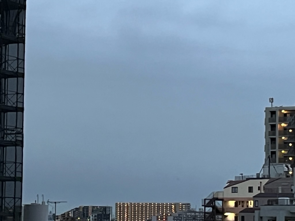 5時45分の空