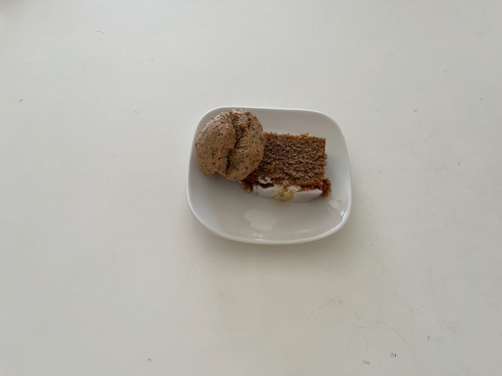 スコーンとパウンドケーキ