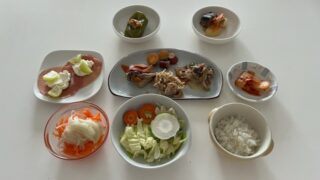 今までは、「副業🍰の日でおかず作り🍳はお休み」・・・だったのが🥰