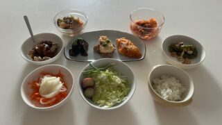 朝からご機嫌🥰におかず作り🍳