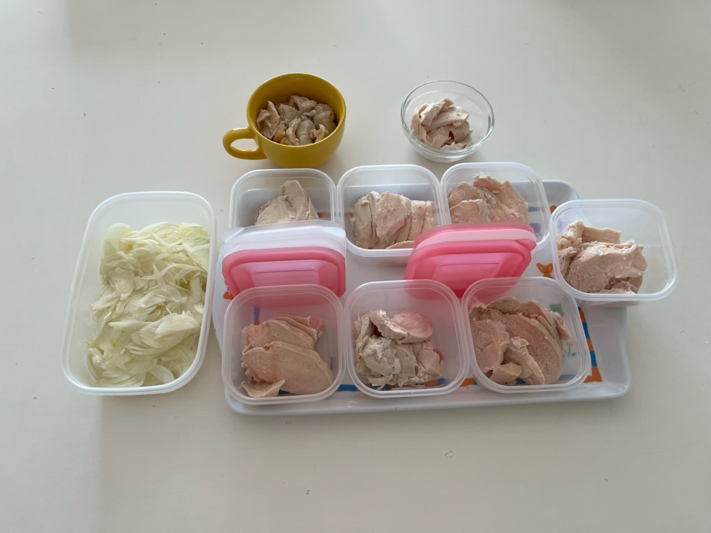 酢たまねぎ、茹で鶏むね肉