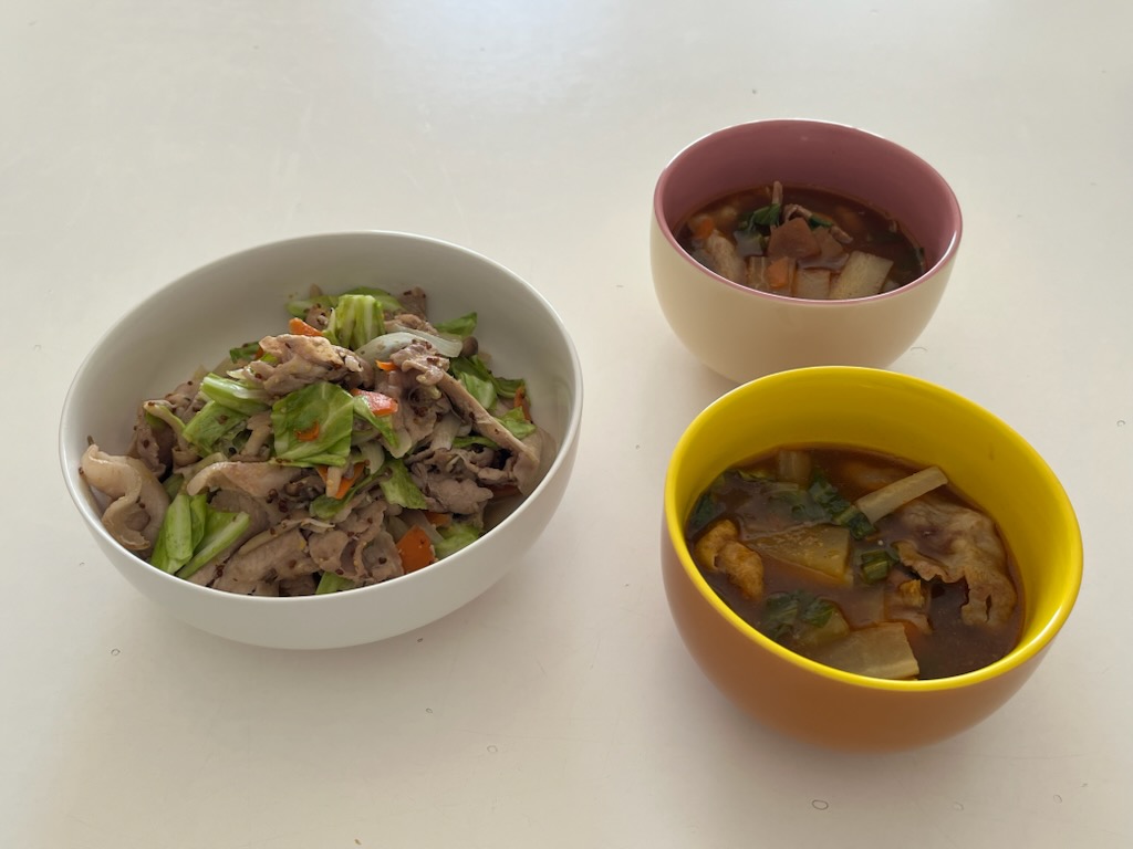 豚小間の粒マスタードソース、カレーなべ。