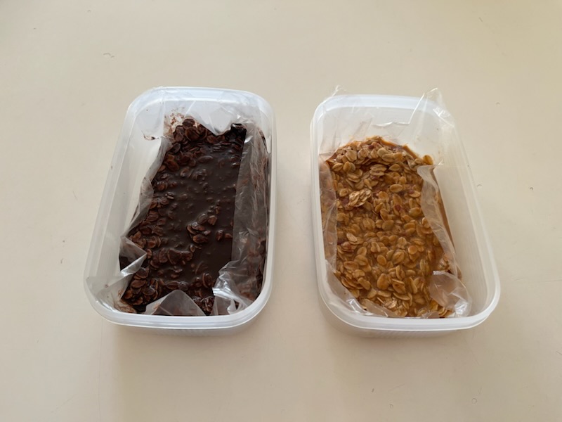 オートミールチョコクランチ2種類