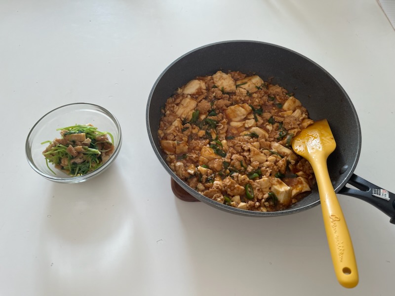 三つ葉のおひたし、麻婆豆腐