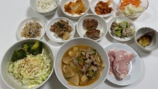 退職挨拶のお菓子を届けるついでに、バレンタインのお菓子を購入🍫