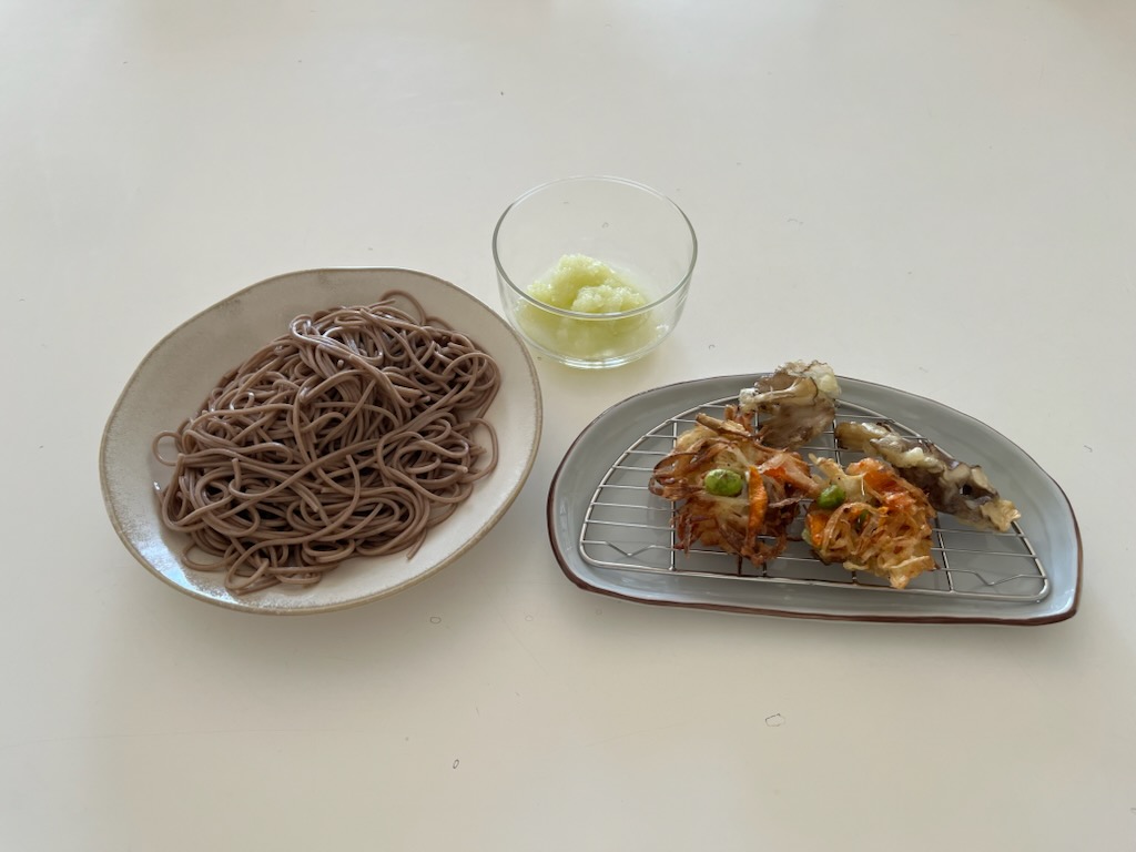 そば、大根おろし、かき揚げ