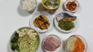 副菜だらけのおかず作り🍳＆久しぶりにパンを手ごねしたい🥰