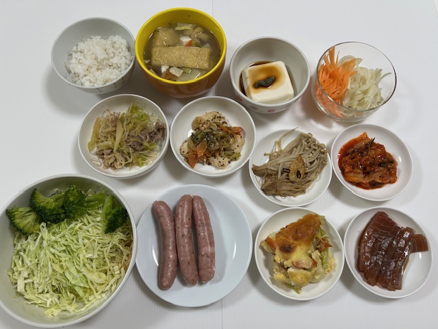 小皿に盛った料理