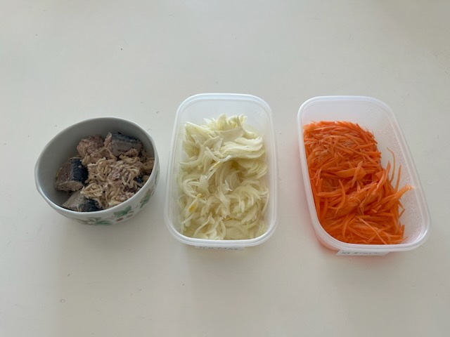 さば缶切干、酢たまねぎ、酢にんじん