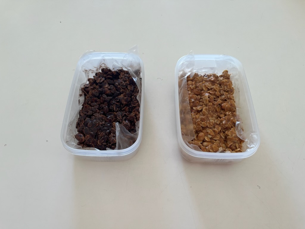 オートミールチョコクランチ2種類