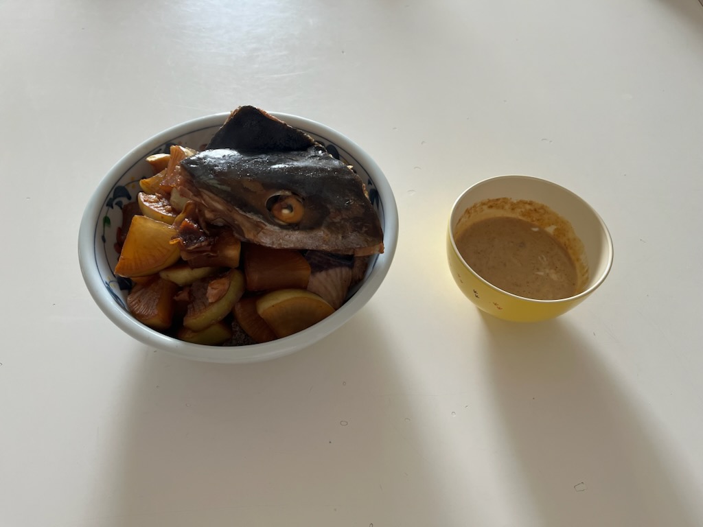 ぶり大根、ごまだれ