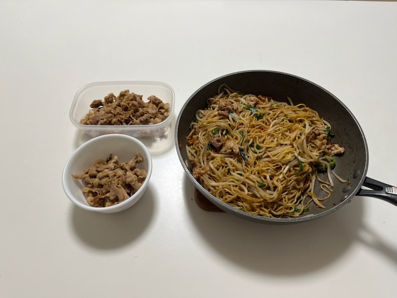 生姜焼き、焼きそば