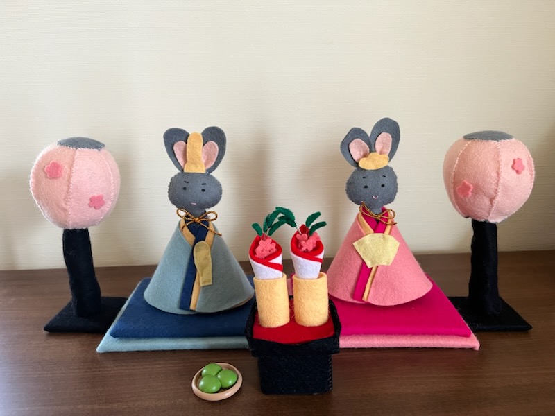 フエルトひな人形