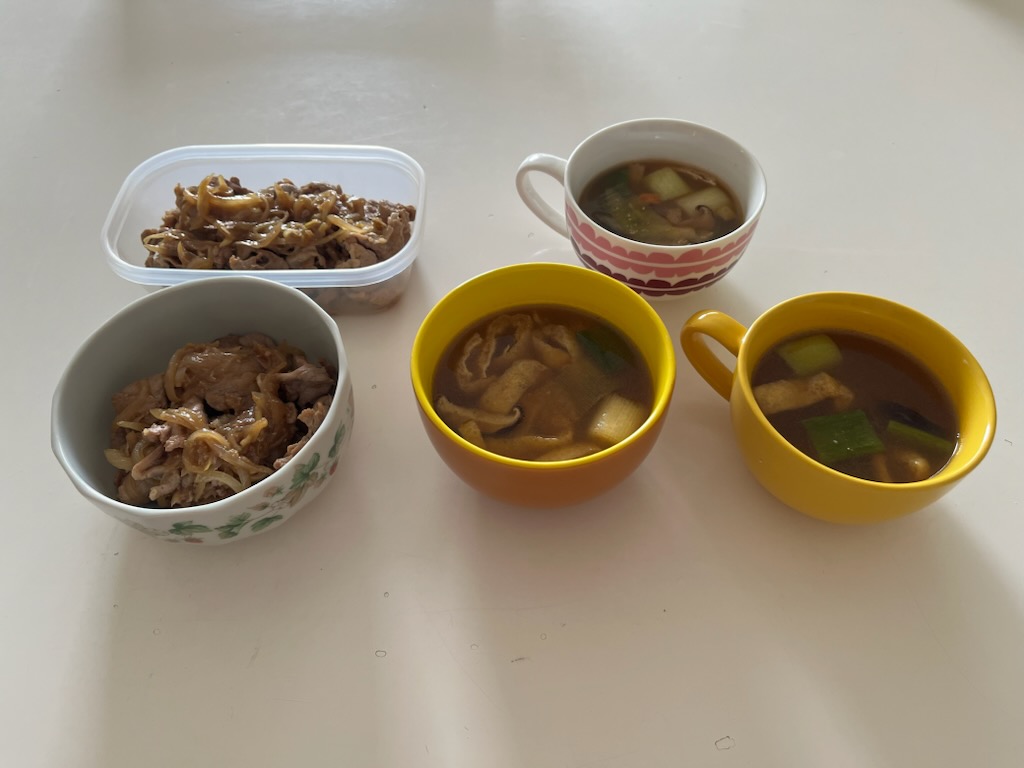 生姜焼き、みそ汁