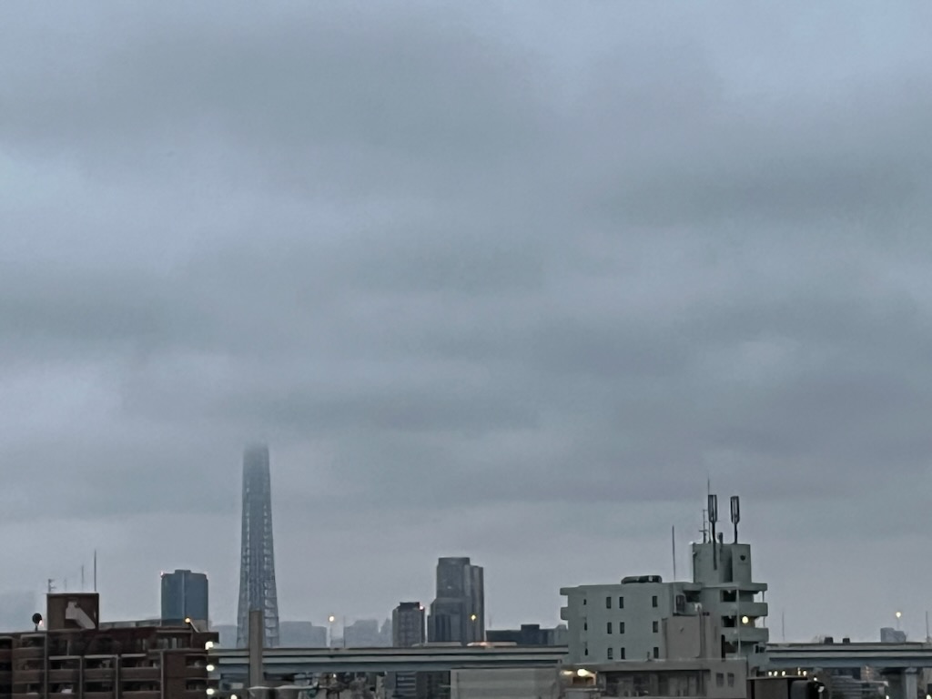 曇り空