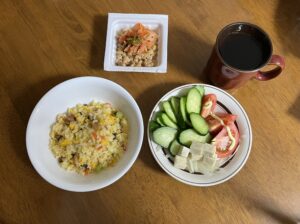 小皿に盛った料理