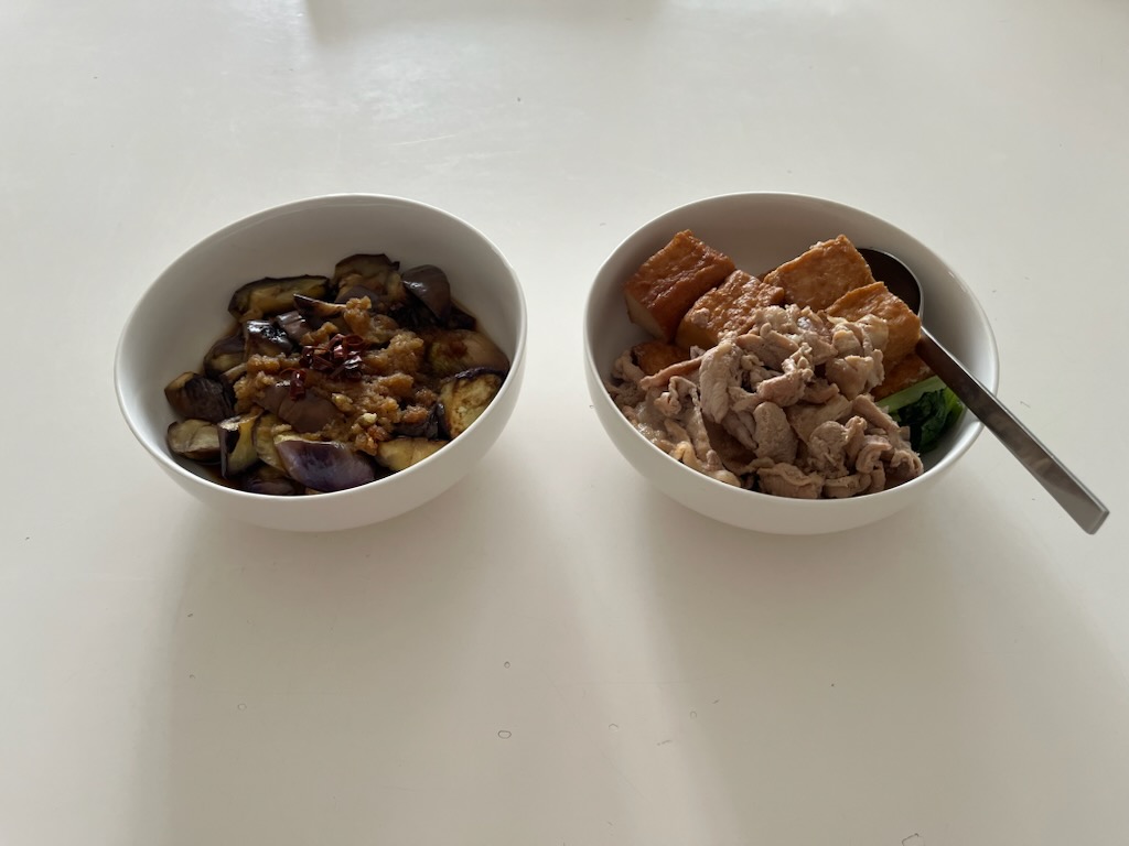 なすの麺つゆ漬け、豚肉と厚揚げの煮物