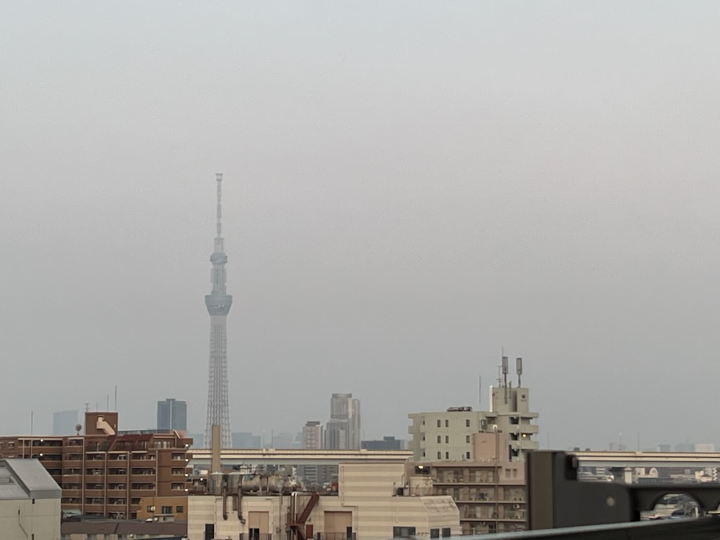 朝のスカイツリー
