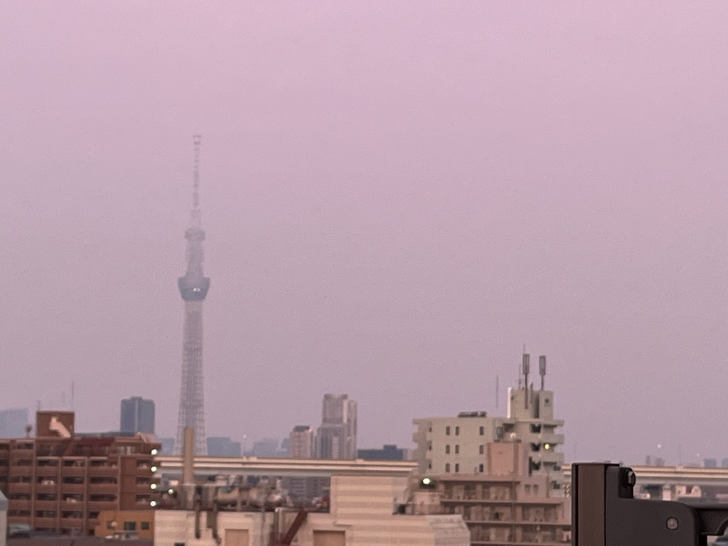 朝のスカイツリー