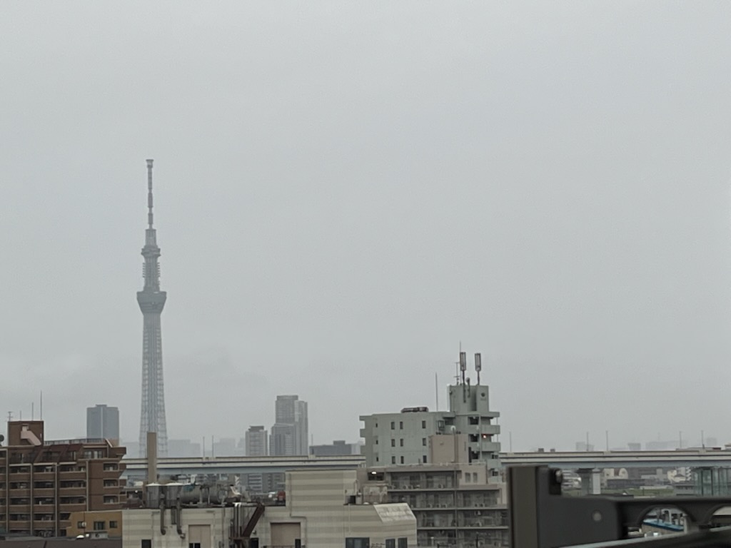 朝のスカイツリー
