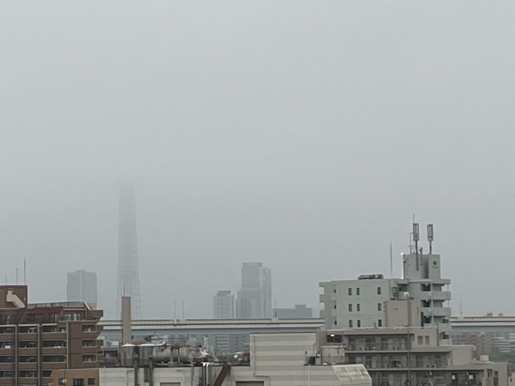 朝のスカイツリー
