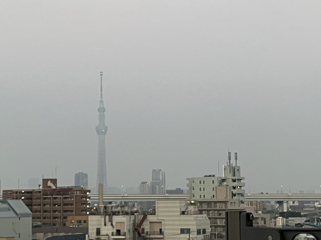 朝のスカイツリー