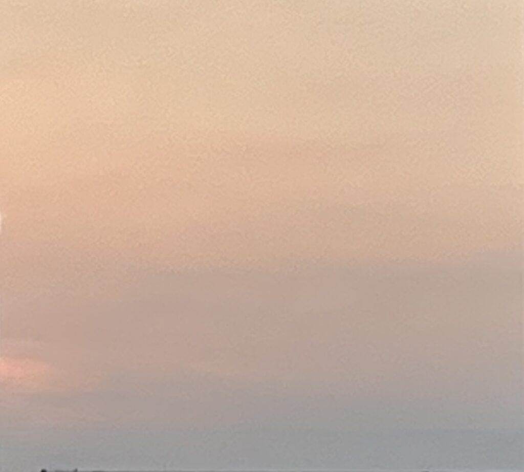 朝の空