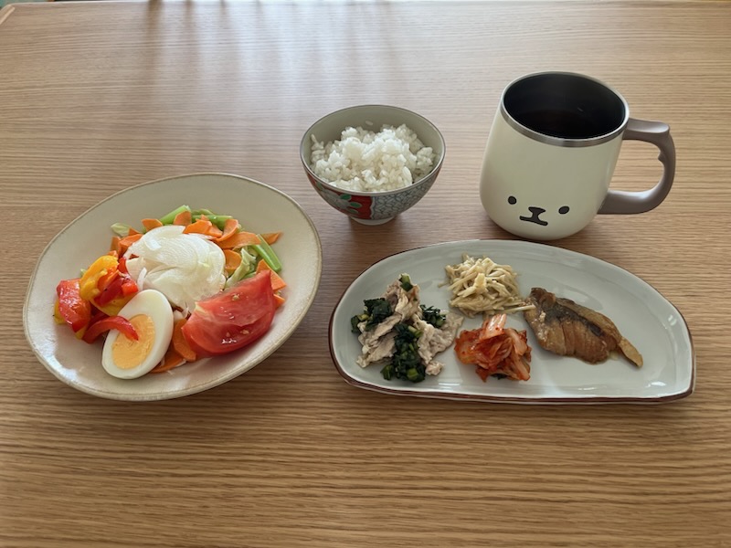 小皿に盛った私の昼ご飯