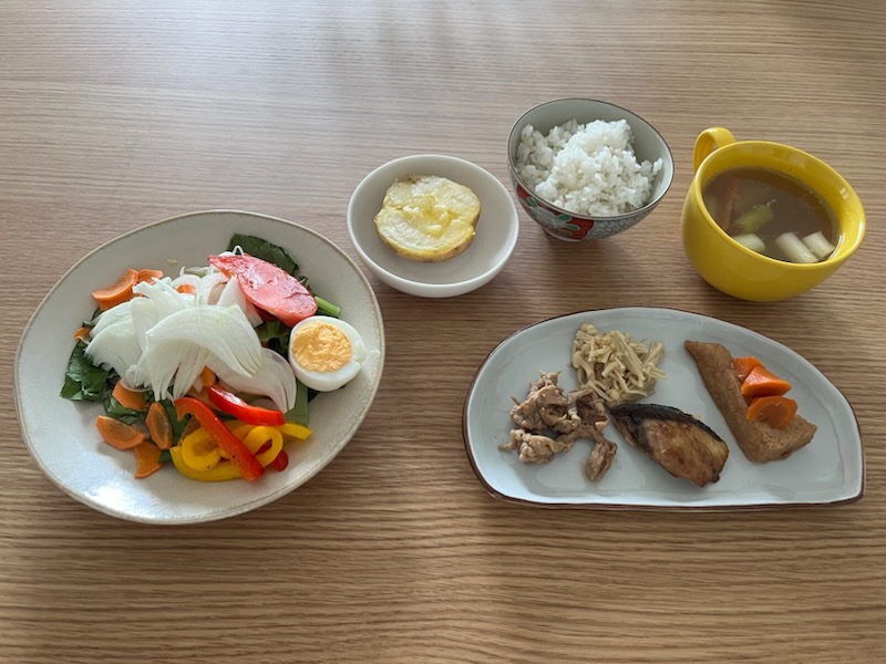 小皿に盛った私の昼ご飯
