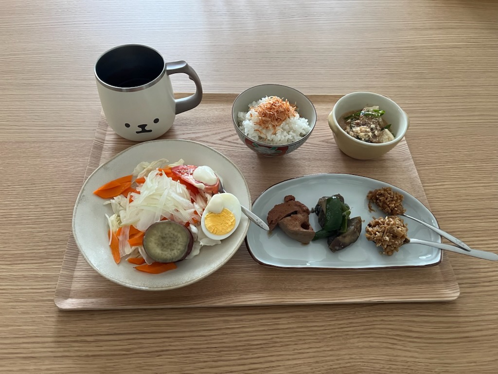 小皿に盛った私の昼ご飯