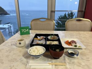 宿の夕ご飯