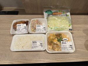懐かしいお店で買ったお惣菜