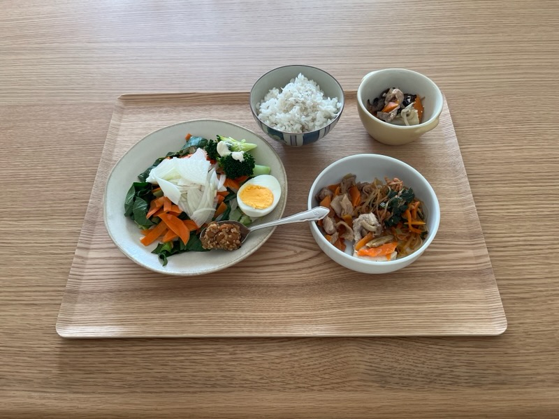 小皿に盛った私の昼ご飯